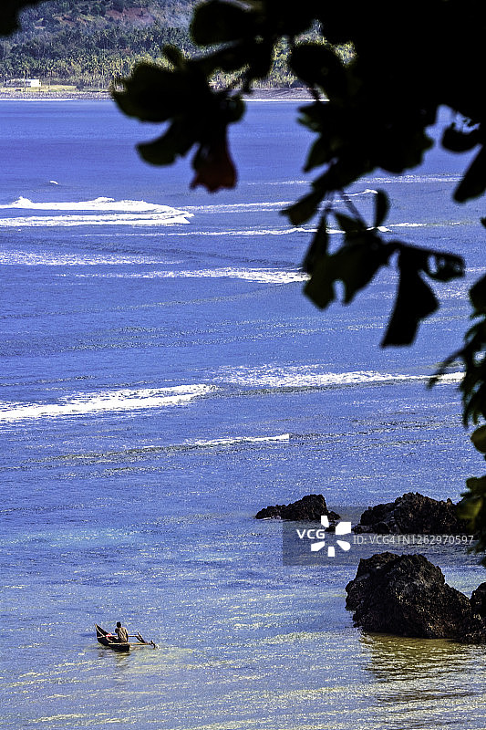 科摩罗昂儒昂岛莫亚海滩图片素材