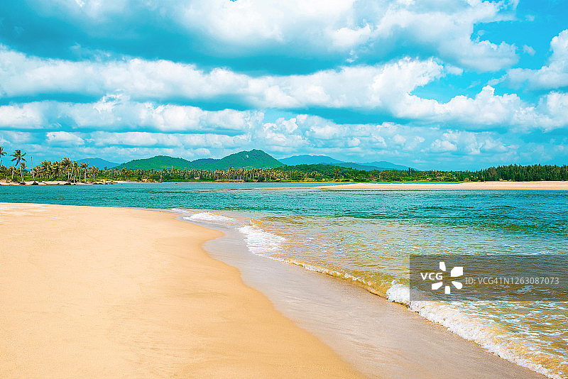 美丽的海景：海南天堂岛图片素材