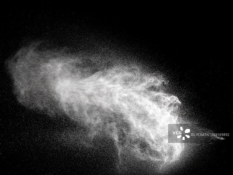 黑色背景水滴水压纹理图片素材