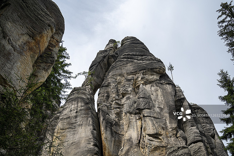 阿德尔斯巴赫和泰普利采岩石图片素材