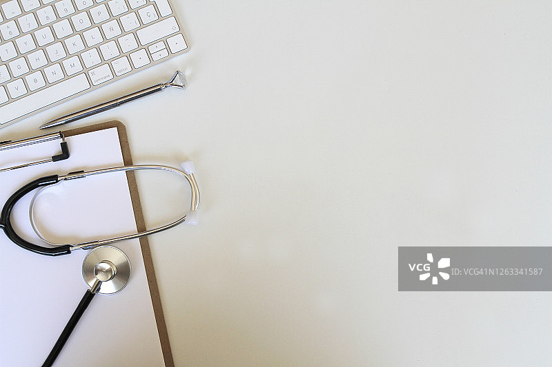 医生办公室桌面图片素材