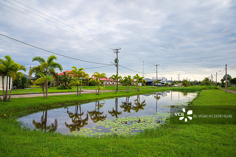帕拉马里博郊区，苏里南图片素材