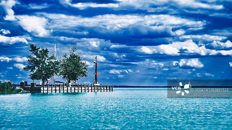 20200713 - 码头图片素材