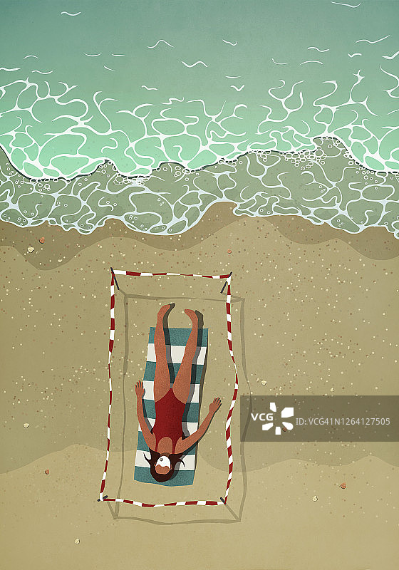 戴着口罩的女人在夏季海滩的隔离区里晒日光浴图片素材