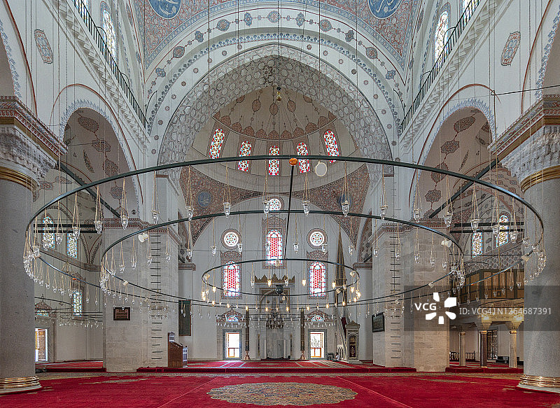 土耳其伊斯坦布尔法蒂赫区的巴耶济德二世清真寺图片素材
