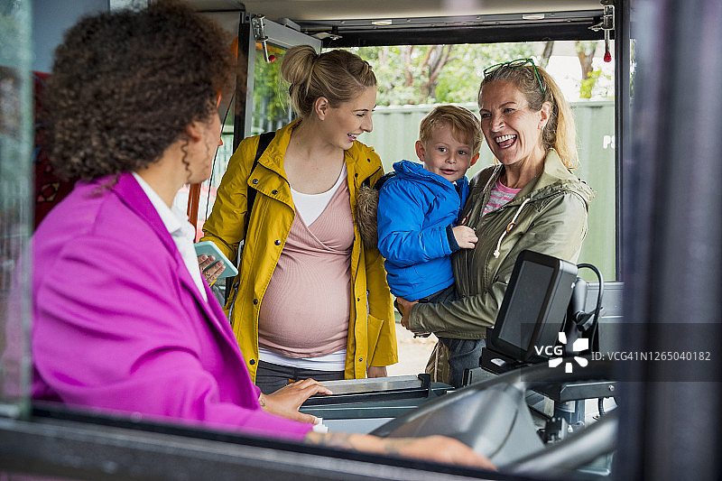 巴士旅行图片素材