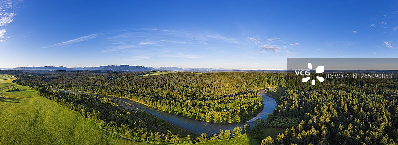 德国巴伐利亚阿尔卑斯山麓图片素材