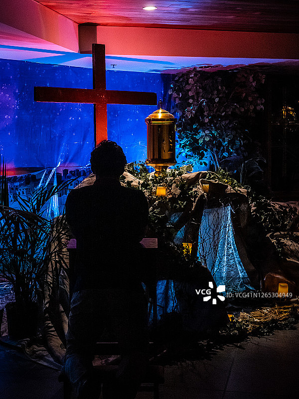 圣周四的停灵祭坛图片素材