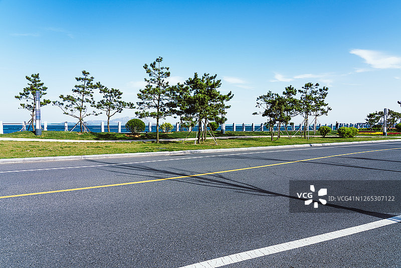 海边的道路图片素材