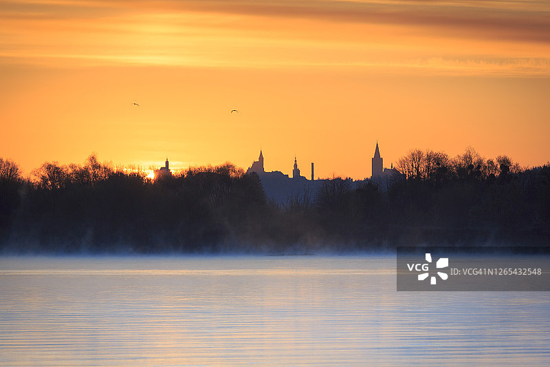 海乌姆诺图片素材