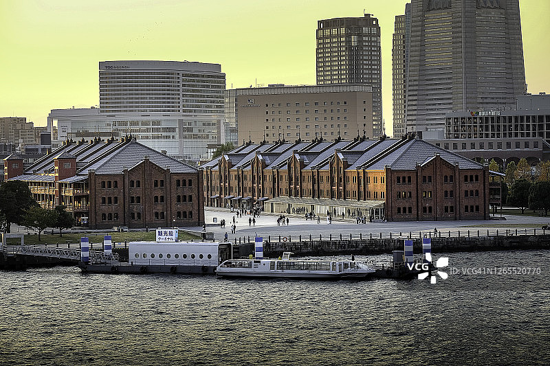 日本横滨市及东京湾夜景城市景观图片素材
