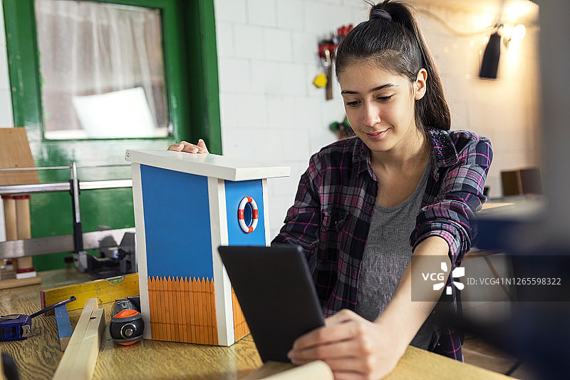 少女创业者图片素材