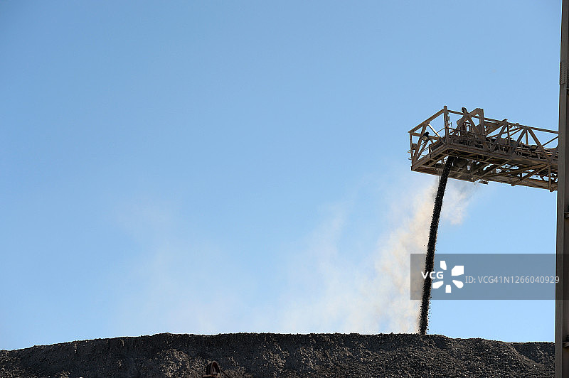 钻石矿传送带图片素材