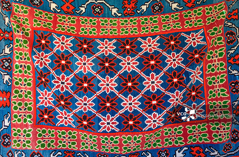 手工编织柏柏尔地毯图片素材