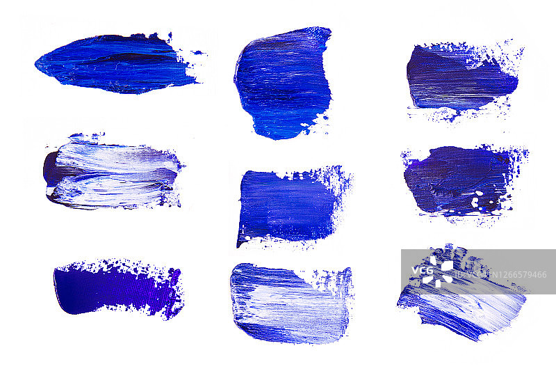 白色背景下的经典蓝色油漆笔触图片素材