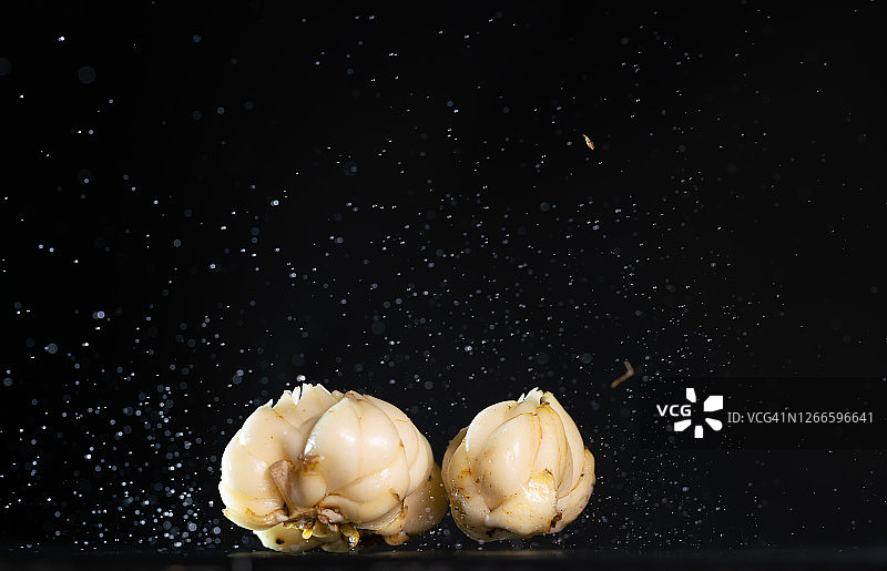 新鲜百合中式食材与草药医学摄影图片素材