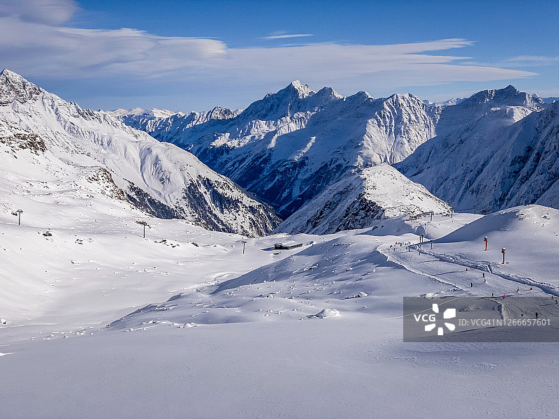 蒂罗尔施图拜冰川滑雪胜地，奥地利图片素材