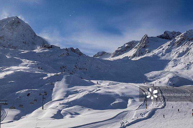 蒂罗尔施图拜冰川滑雪胜地，奥地利图片素材