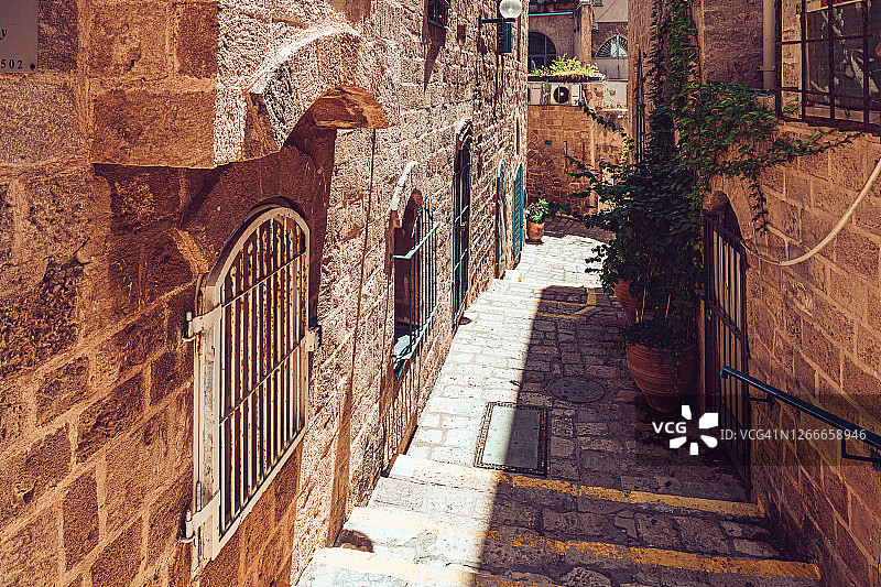 雅法历史街区的狭窄巷子图片素材