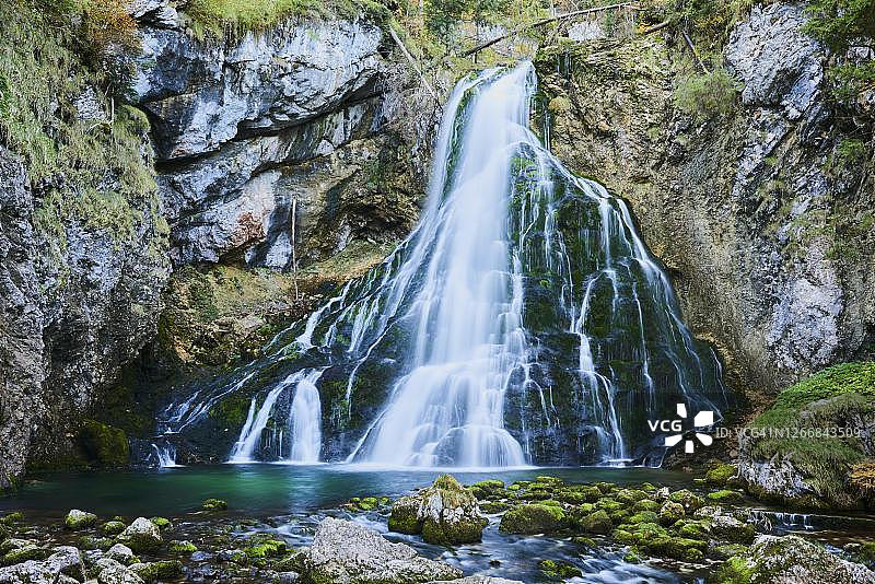 奥地利萨尔茨堡地区的戈林瀑布图片素材
