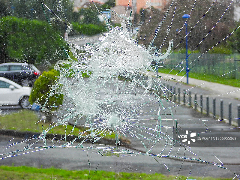 罢工后的破坏行为图片素材