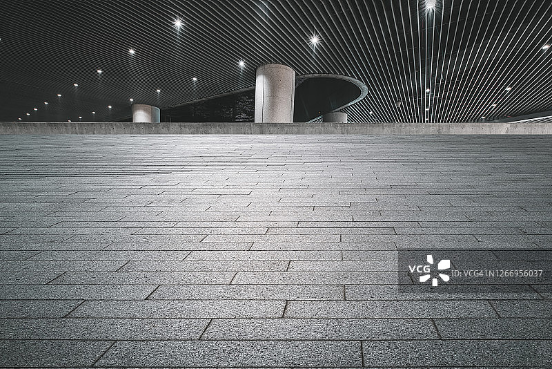 广州商业建筑立面空间平台道路，3D渲染图片素材