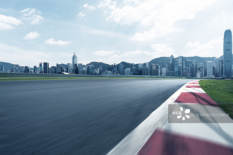公路速度赛图片素材
