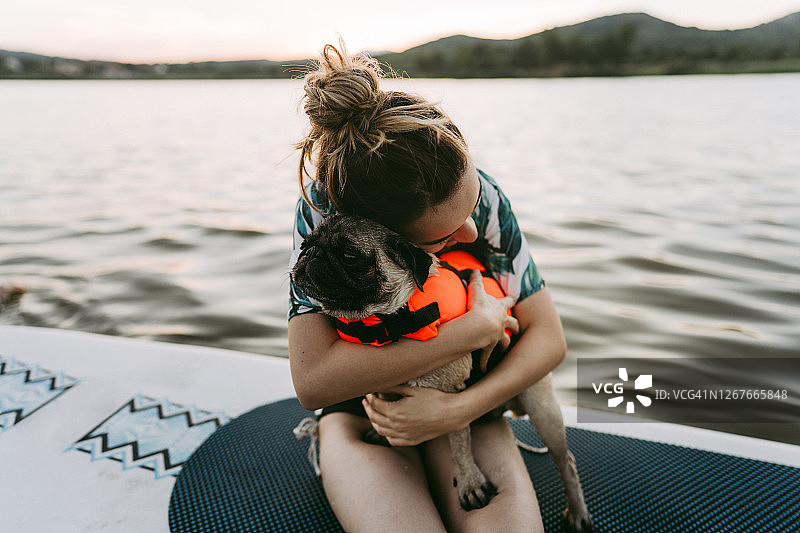 最温暖的拥抱图片素材