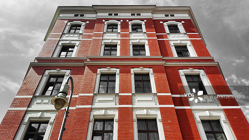 德国柏林普伦茨劳贝格区战前住宅楼的外墙影像图片素材