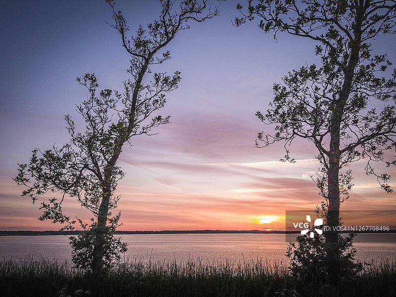 海湾的日落图片素材