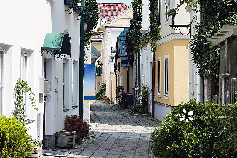 奥地利巴登市的浪漫小巷图片素材