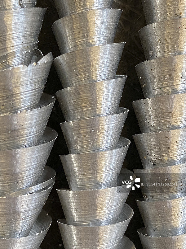 金属切屑的扁平风格微距摄影图片素材