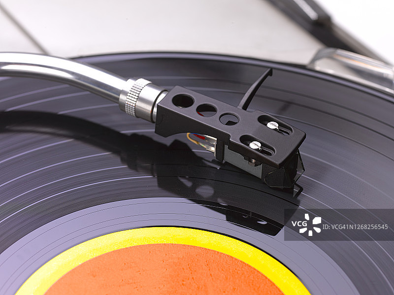 唱片播放机特写图片素材
