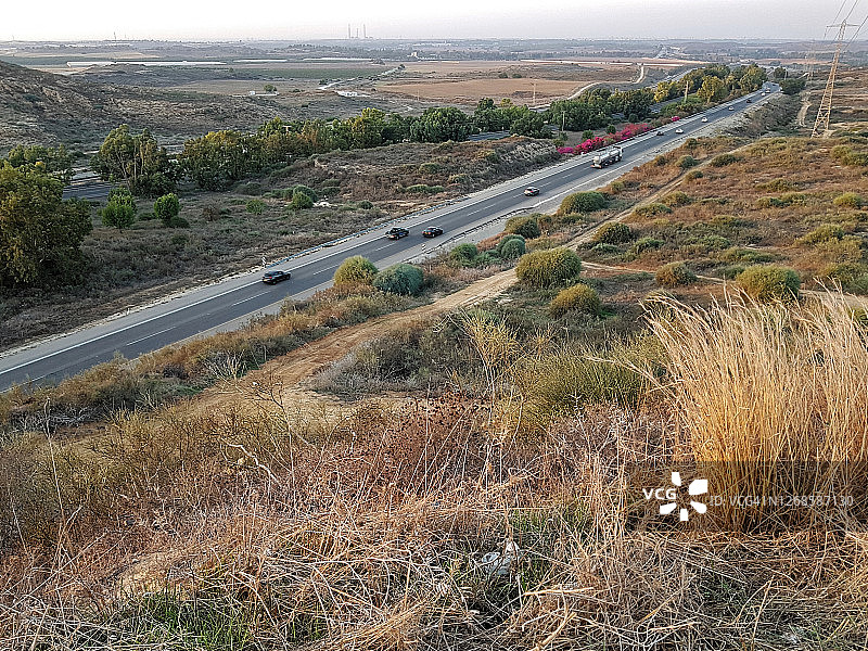 斯代罗特：沿加沙地带边境的道路图片素材