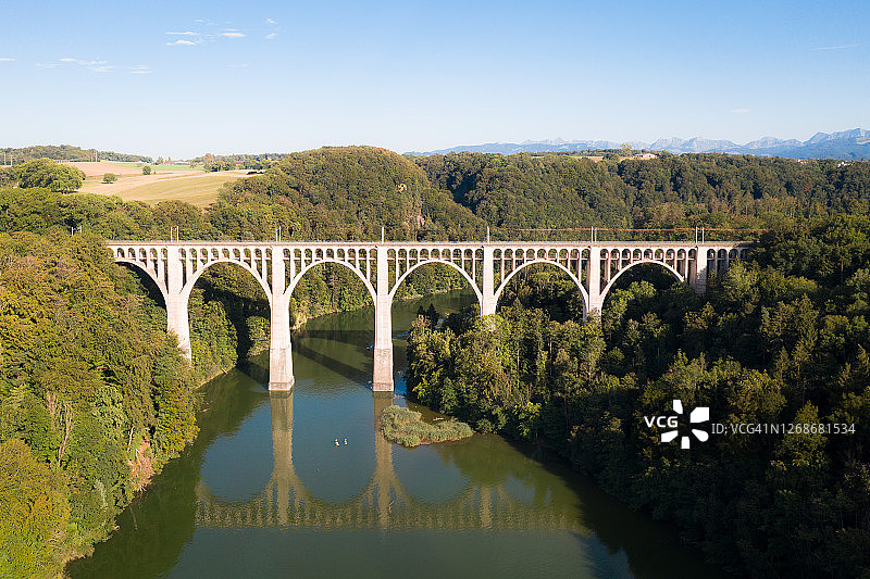 瑞士弗里堡 Grandfey 高架桥图片素材