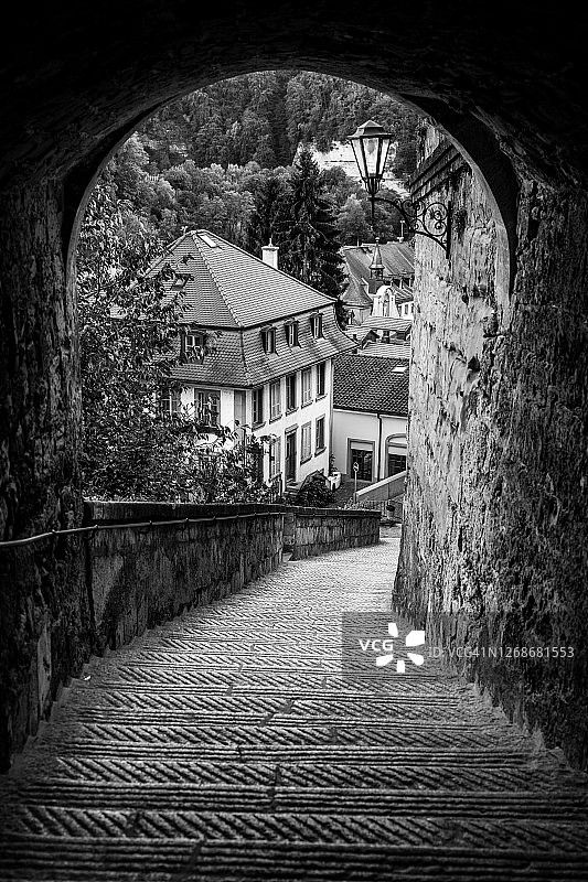 瑞士弗里堡老城区的楼梯景观图片素材