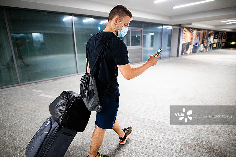 新冠疫情期间旅行图片素材