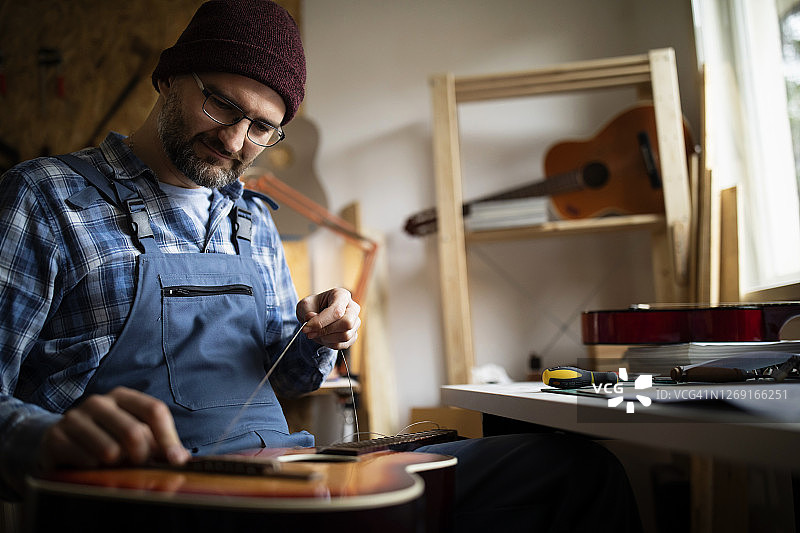 新琴弦图片素材