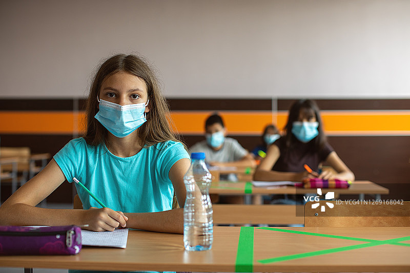 回到学校图片素材