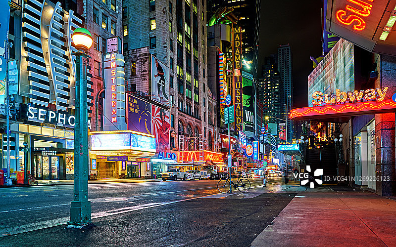 纽约42街夜景图片素材