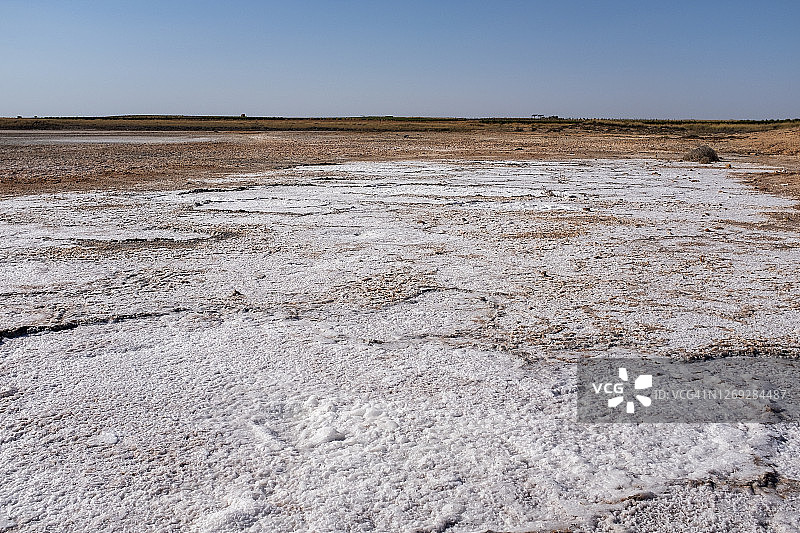 旱季咸水泻湖图片素材