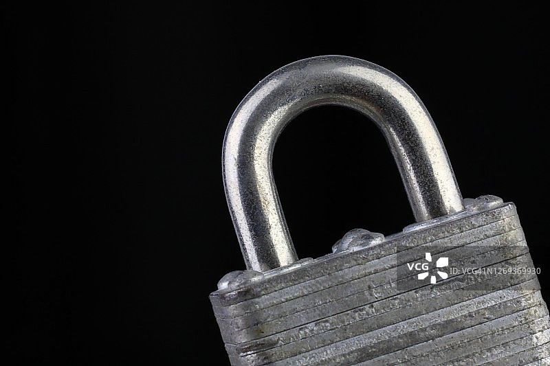 用于房间和财产锁定的机械挂锁图片素材