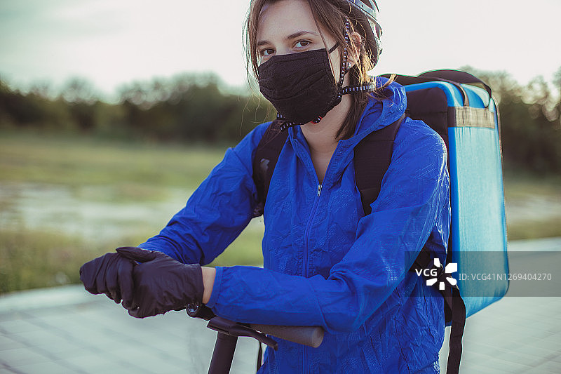 您当地的快递员图片素材