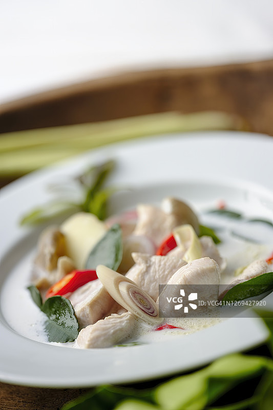 椰奶泰国鸡汤图片素材