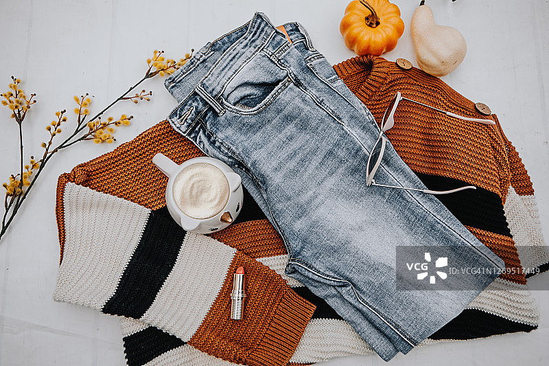 时尚秋冬季扁平风素材图片素材