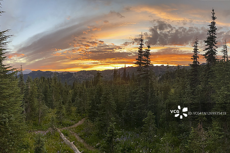 山羊岩荒野的日落图片素材