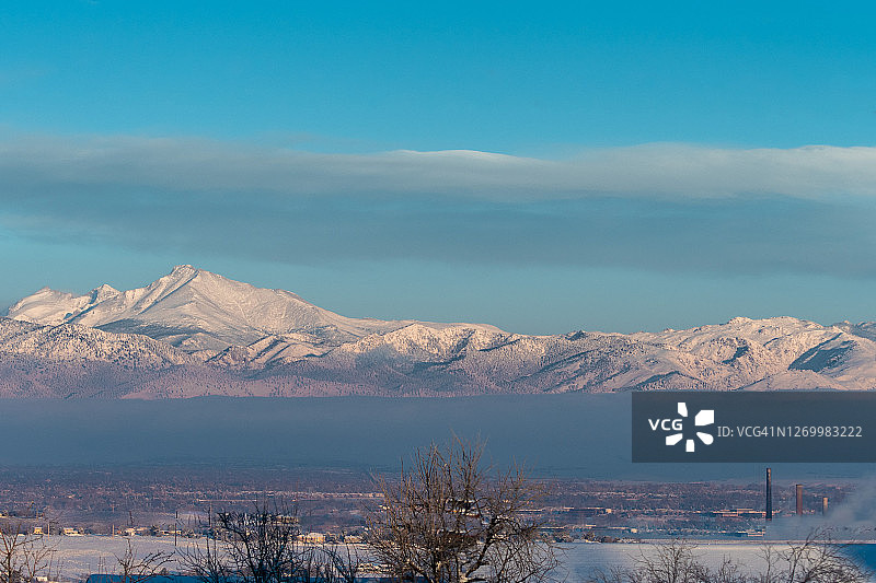 博尔德山谷的雾图片素材