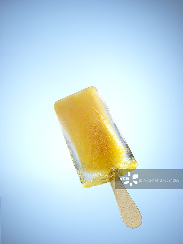 黄色冰块图片素材