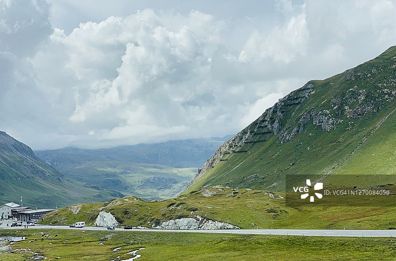 上恩嘎丁景观，朱利尔山口图片素材