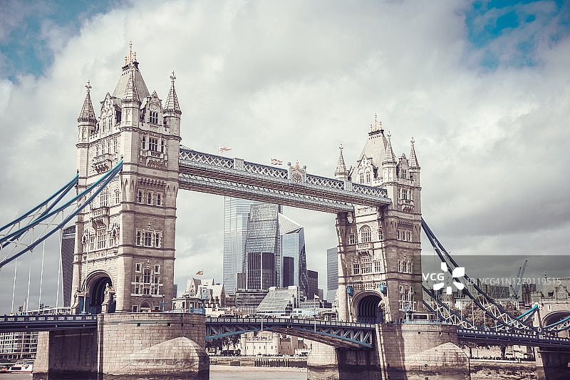 英国伦敦的塔桥图片素材